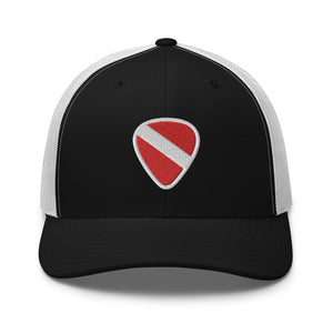 Diver Down Guitar Pick Structured Trucker